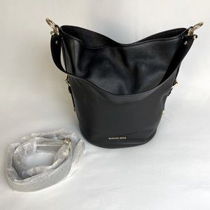 EUC Michael Kors Black Leather Bucket Bag